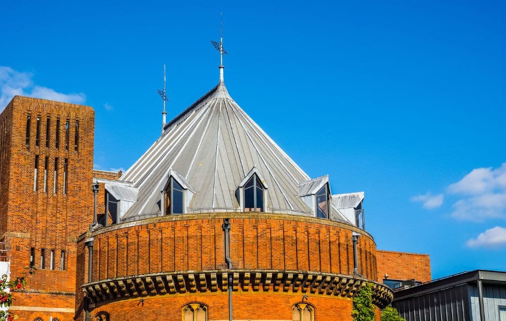 Day trips from London by Train: DepositPhotos