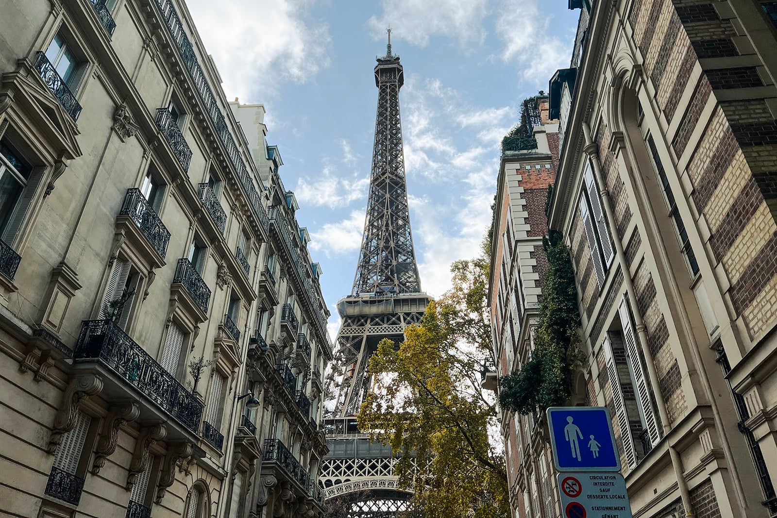 eiffel tower