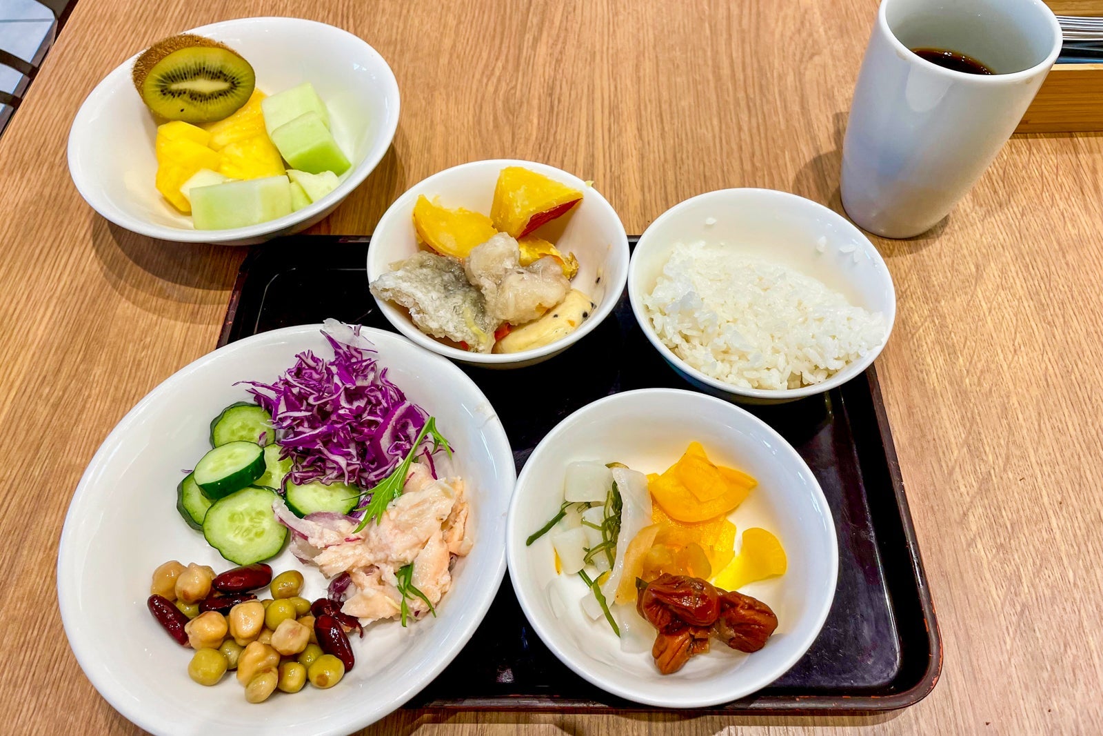 Foods from the breakfast buffet. 