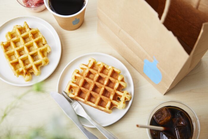 Made freshly in-store, Blue Bottle Coffee’s Liège waffle makes its debut in Singapore,with a tender, fluffy interior and a crisp, caramelised crust.