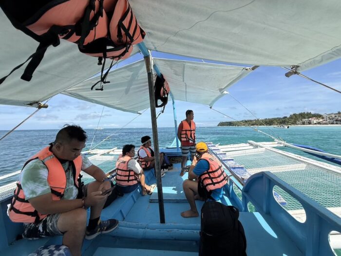 Island Hopping in Boracay