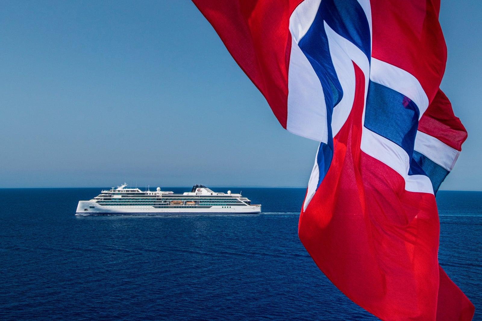 VIKING CRUISES